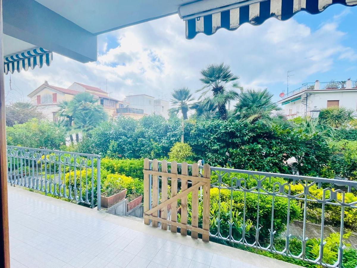 Апартаменти Sorrento Life 1 Сант'Аньєлло Екстер'єр фото